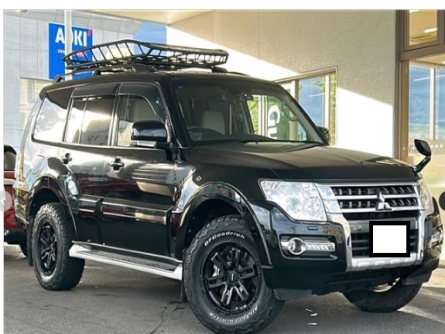 MITSUBISHI PAJERO