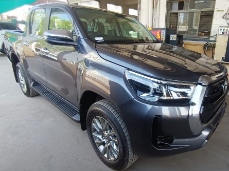 TOYOTA HILUX DOUBLE CAB
