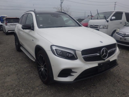 MERCEDES GLC43