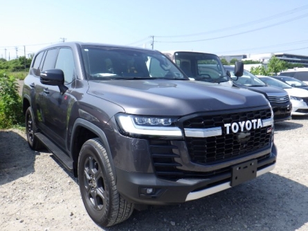 TOYOTA LAND CRUISER V6 LC300 TWIN TURBO