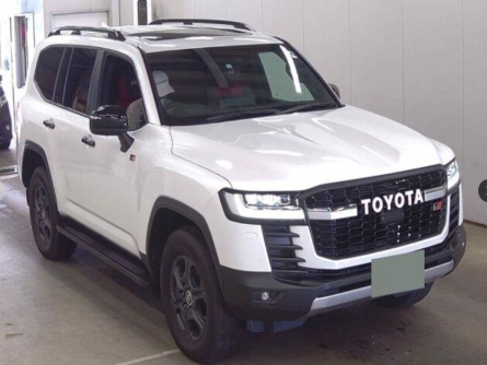 TOYOTA LAND CRUISER V6 LC300 TWIN TURBO