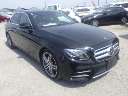 MERCEDES E200