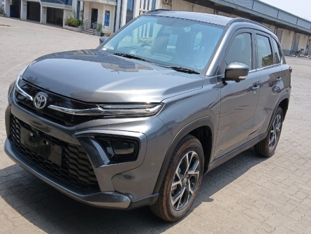 TOYOTA URBAN CRUISER HYRYDER 
