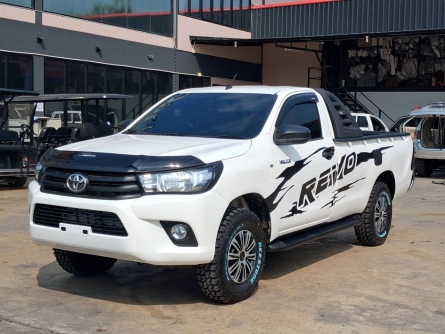 TOYOTA HILUX REVO 