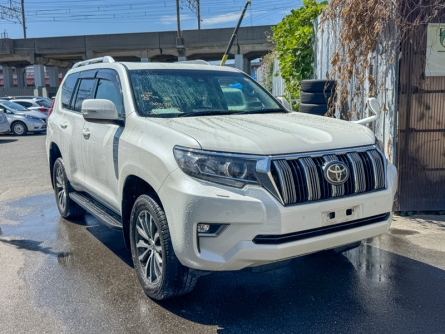 TOYOTA LAND CRUISER PRADO.