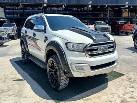 FORD EVEREST