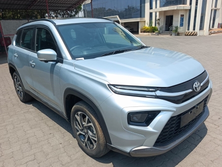 TOYOTA URBAN CRUISER HYRYDER 
