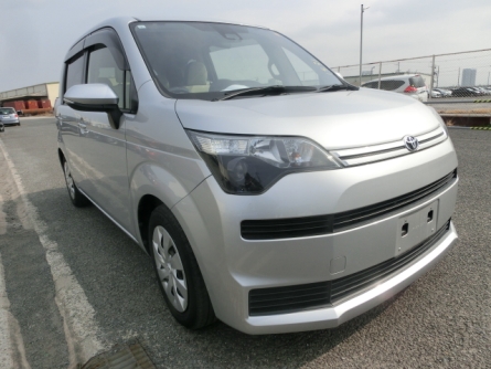 TOYOTA SPADE