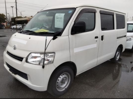 TOYOTA TOWNACE