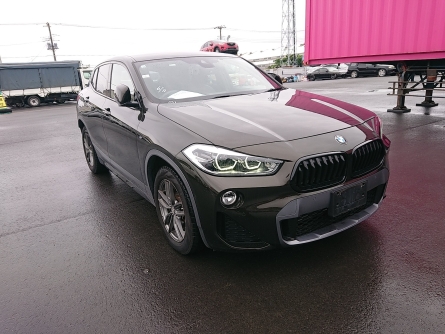 BMW X2