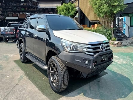 TOYOTA HILUX DOUBLE CAB