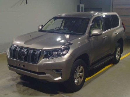 TOYOTA LAND CRUISER PRADO.