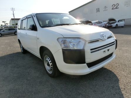 TOYOTA Succeed