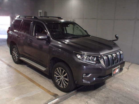 TOYOTA LAND CRUISER PRADO.