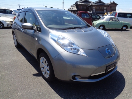 NISSAN LEAF ELECTRIC