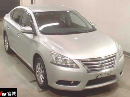 NISSAN BLUEBIRD