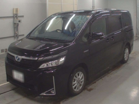 TOYOTA VOXY HYBRID