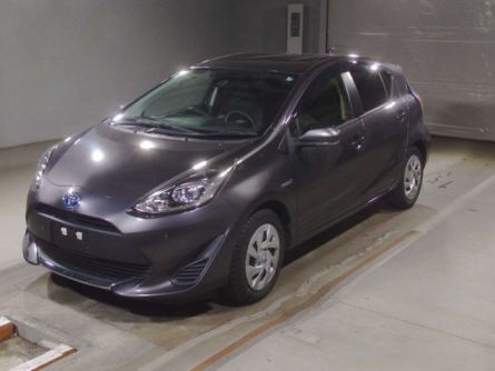 TOYOTA AQUA HYBRID