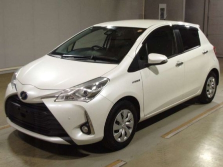 TOYOTA VITZ HYBRID