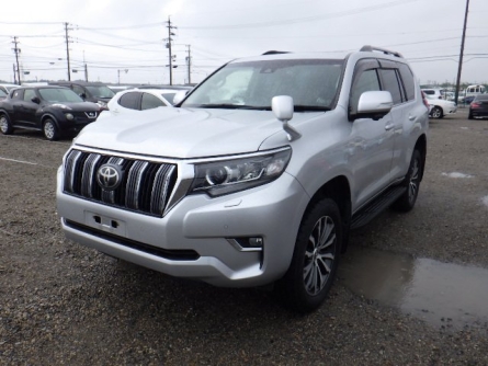TOYOTA LAND CRUISER PRADO.