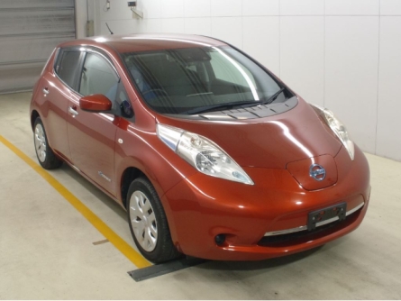 NISSAN LEAF ELECTRIC