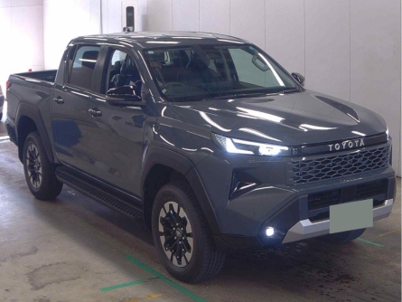 TOYOTA HILUX TRAVO
