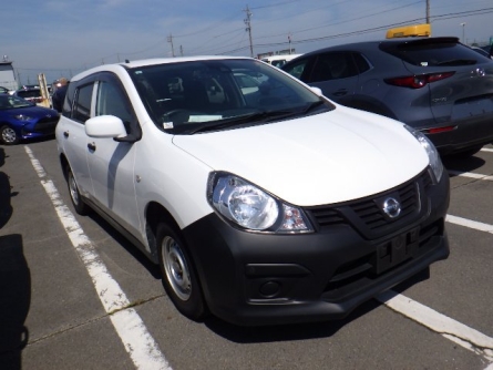 NISSAN ADVAN