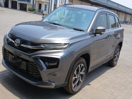 TOYOTA URBAN CRUISER HYRYDER 