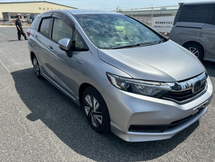 HONDA FIT SHUTTLE HYBRID
