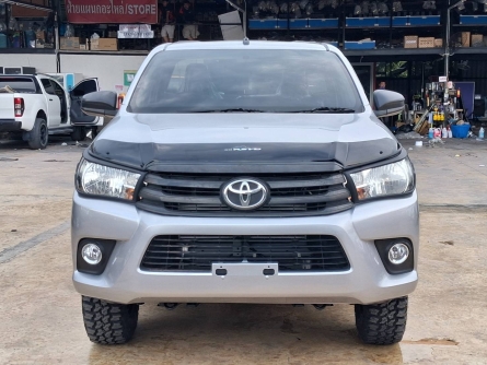 TOYOTA HILUX SINGLE CAB