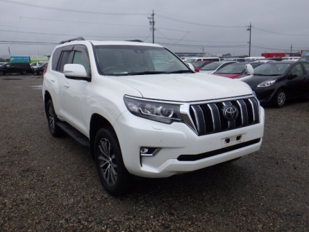 TOYOTA LAND CRUISER PRADO.
