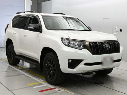 TOYOTA LAND CRUISER PRADO.