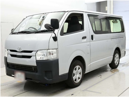TOYOTA HIACE