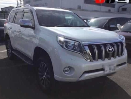 TOYOTA LAND CRUISER PRADO.